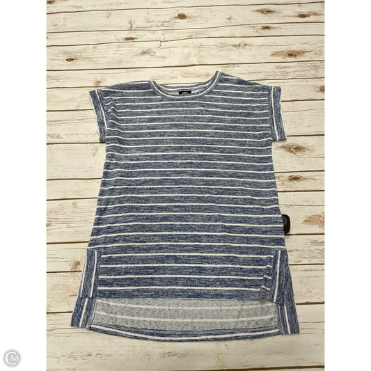 Top Short Sleeve By Bobeau In Blue & White, Size: S