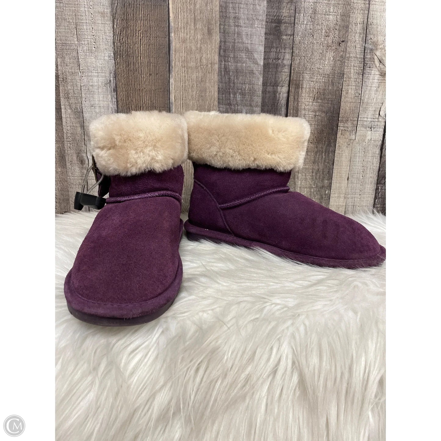 Boots Ankle Flats By Bearpaw In Purple, Size: 7