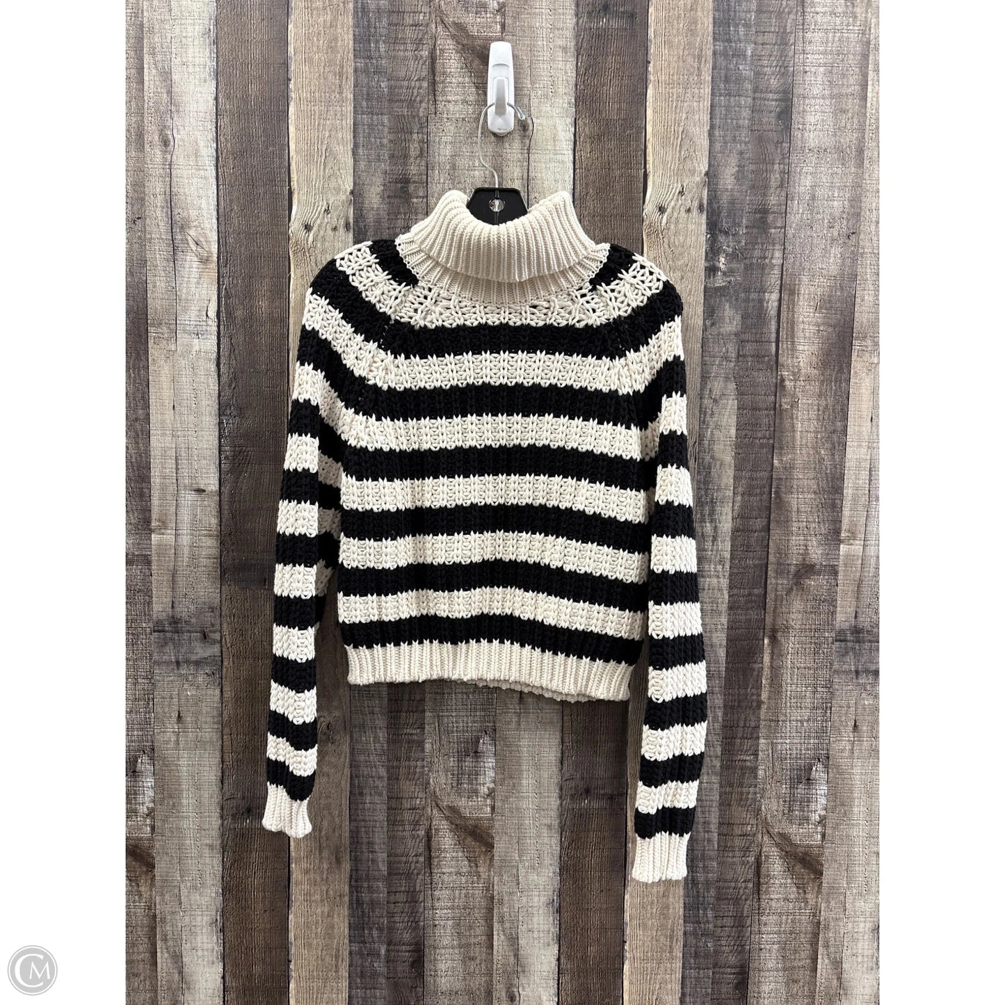 Sweater By Forever 21 In Black & Cream, Size: M