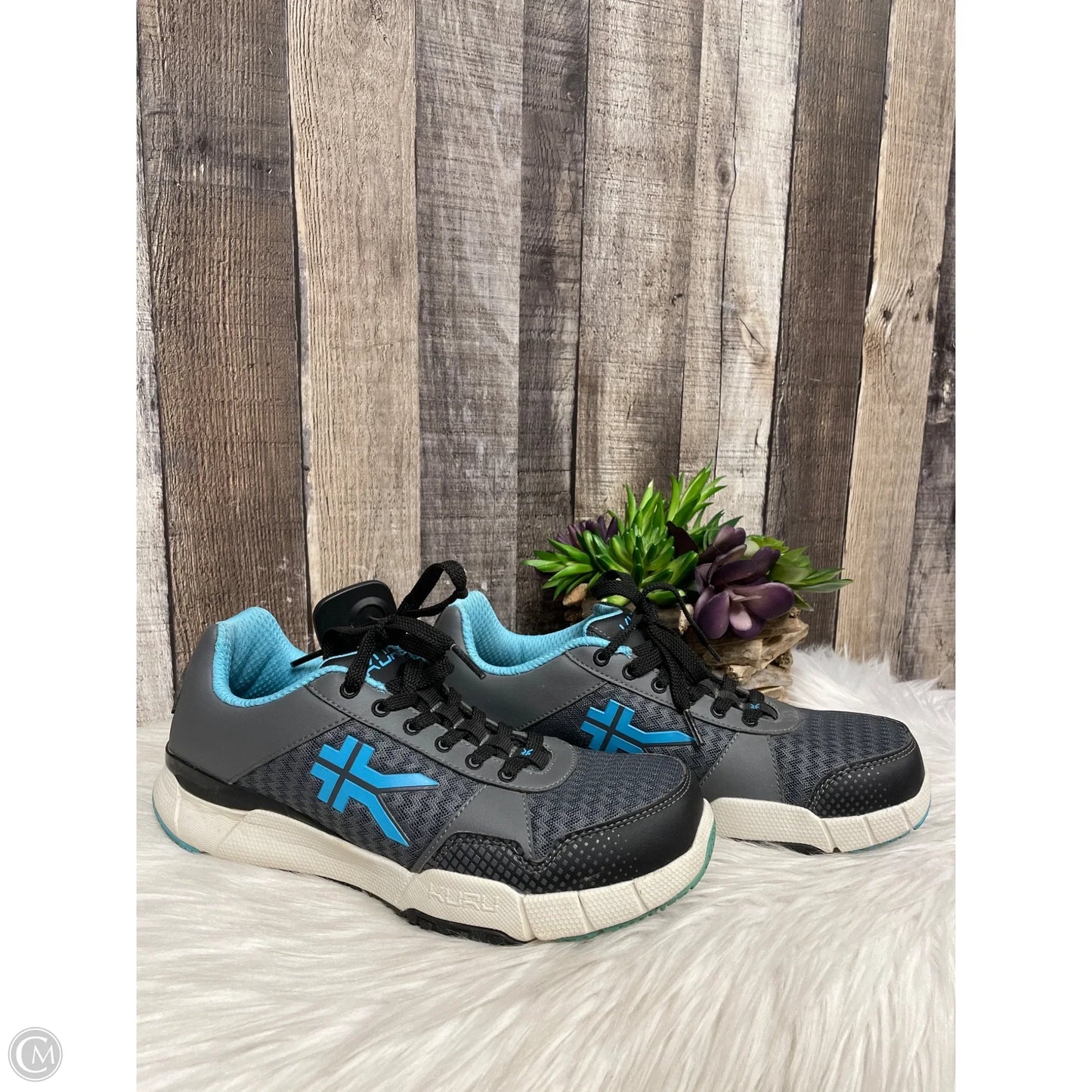 Shoes Athletic By Clothes Mentor In Grey, Size: 8.5