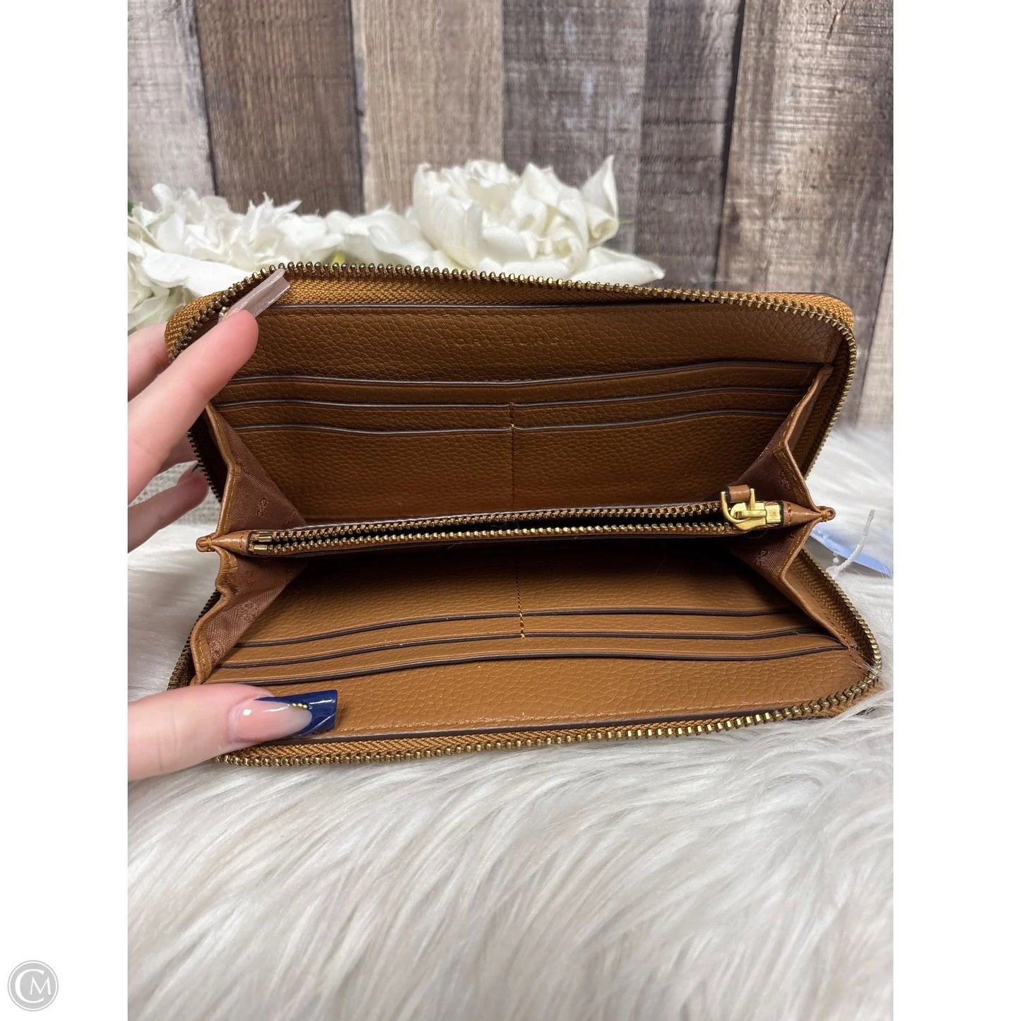 Wallet Designer By Tory Burch, Size: Medium