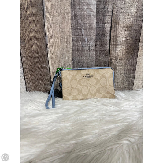 Wristlet Designer By Coach, Size: Medium