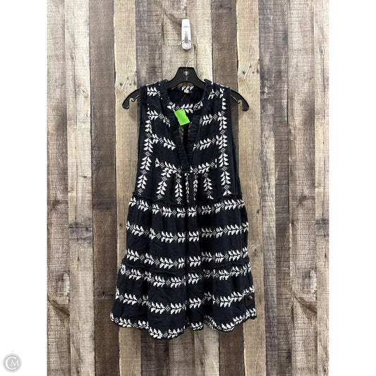 Dress Casual Short By Elan In Black & White, Size: Xs