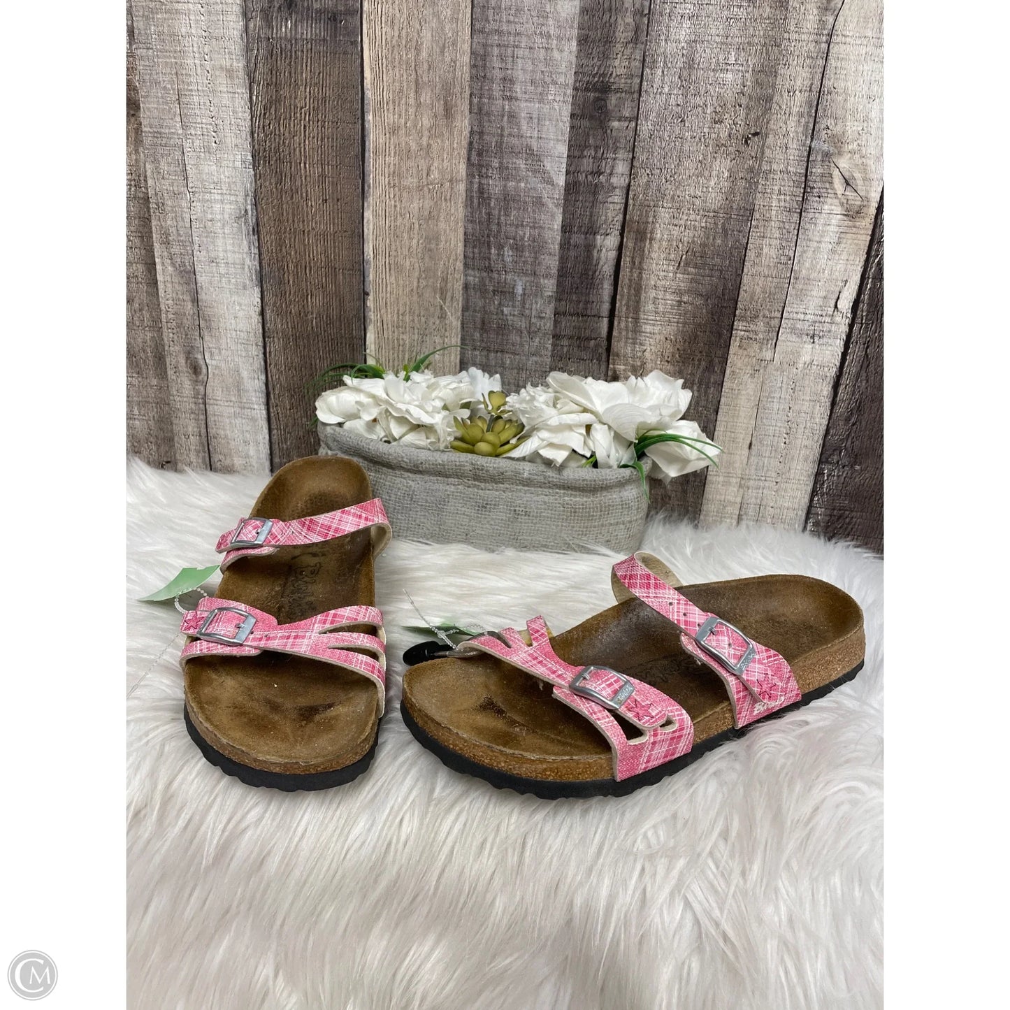 Sandals Flats By Birkenstock In Red & White, Size: 7