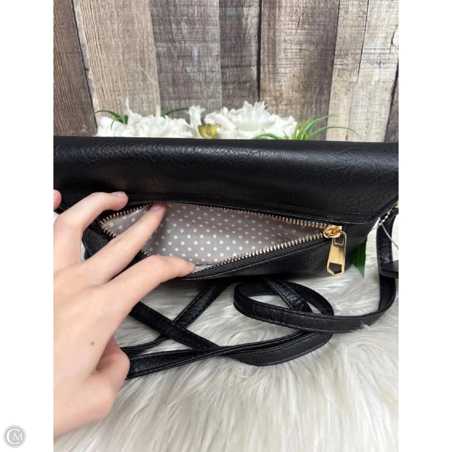 Crossbody By Cmf, Size: Medium