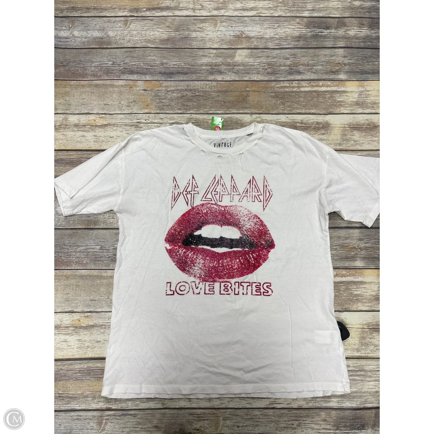 Top Short Sleeve By Cme In White, Size: M