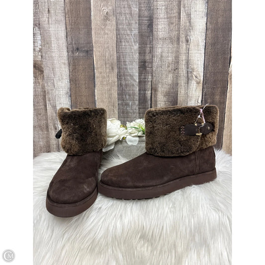Boots Designer By Ugg In Brown, Size: 9