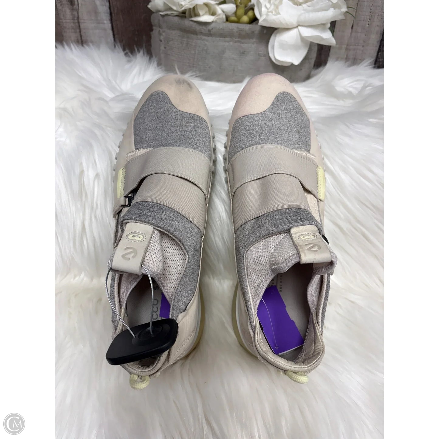 Shoes Sneakers By Ecco In Beige, Size: 9