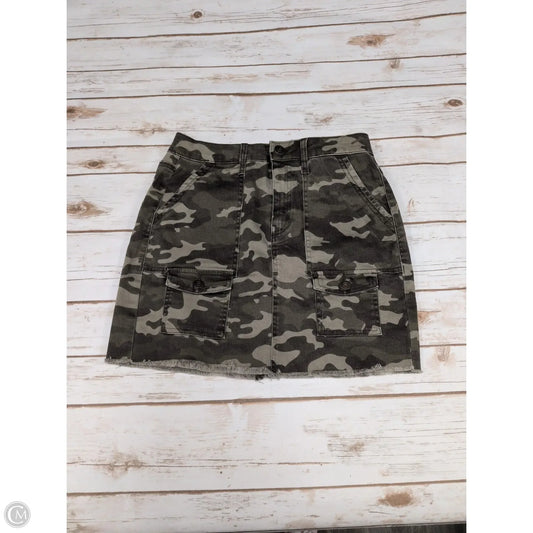 Skirt Mini & Short By So In Camouflage Print, Size: 6