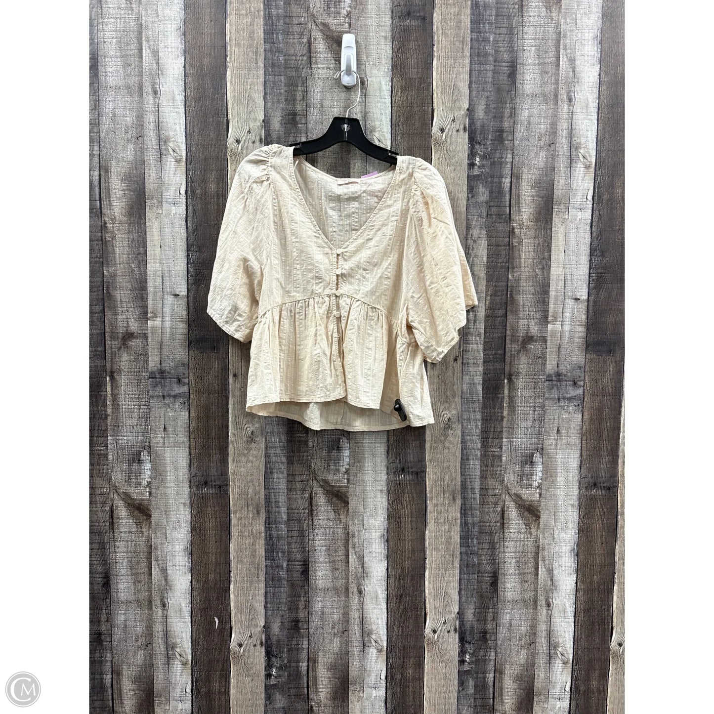 Top Short Sleeve By Mi Ami In Beige, Size: M
