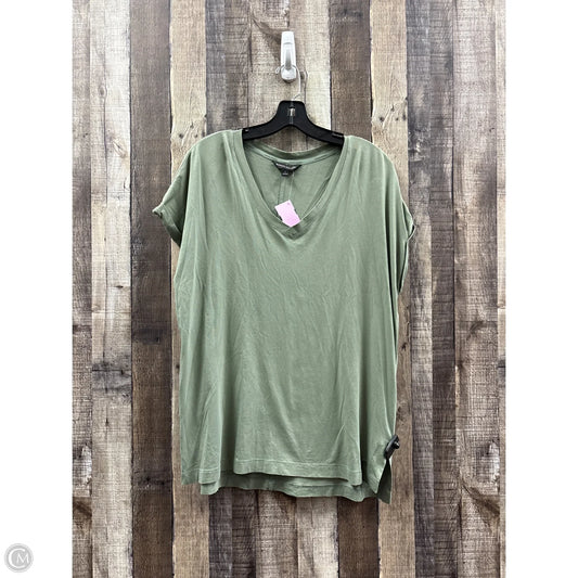 Top Short Sleeve By Banana Republic In Green, Size: L