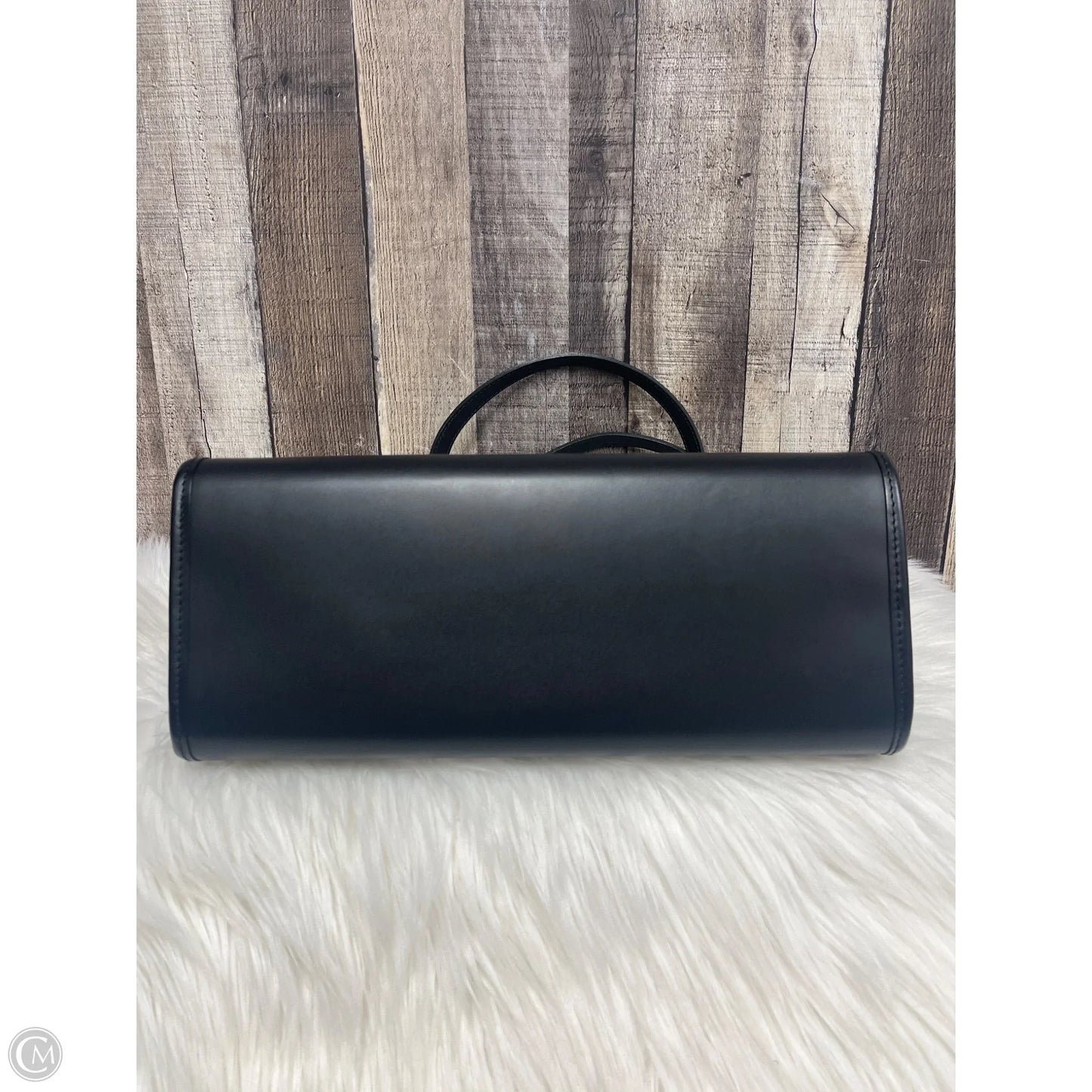 Handbag Luxury Designer By Louis Vuitton, Size: Medium