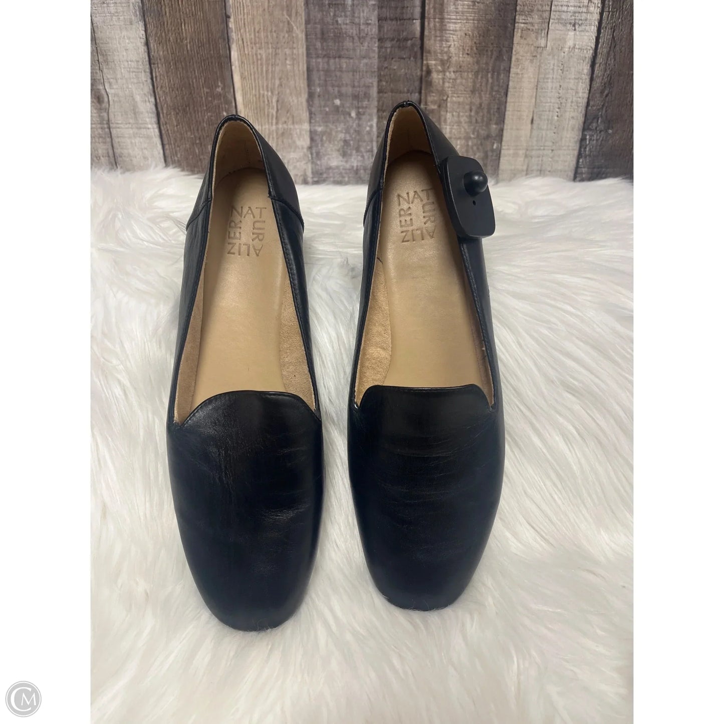 Shoes Flats By Naturalizer In Black, Size: 11