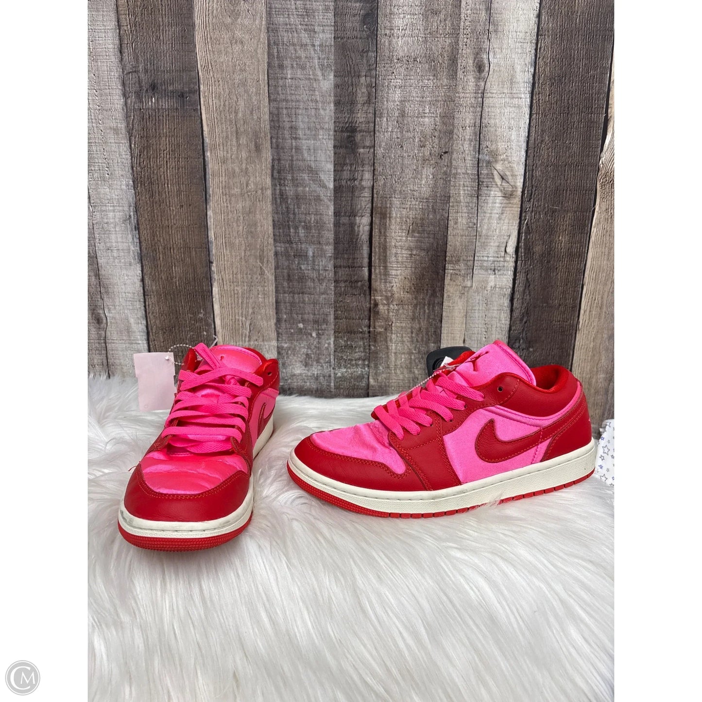Shoes Athletic By Nike In Pink & Red, Size: 8.5