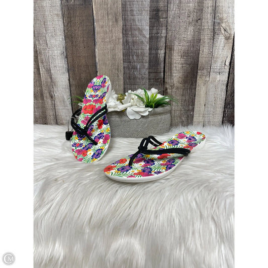 Sandals Flats By Crocs In Multi-colored, Size: 8