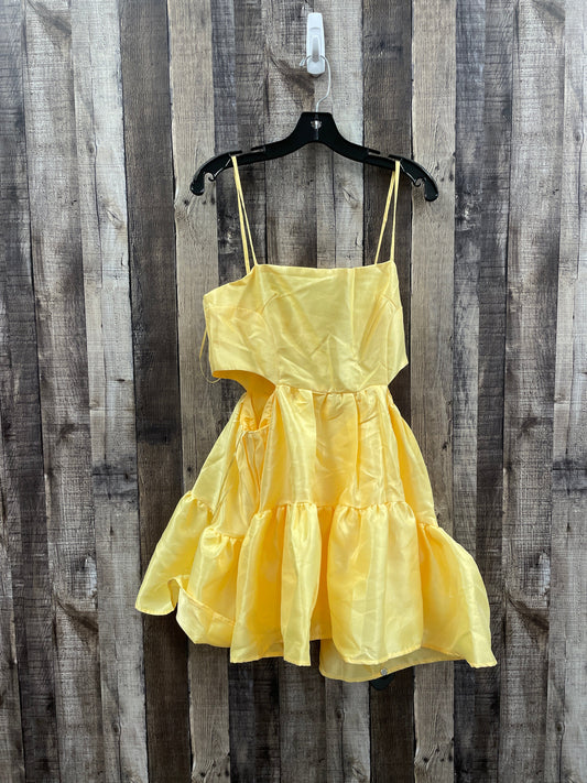 Yellow Dress Party Short Cme, Size L