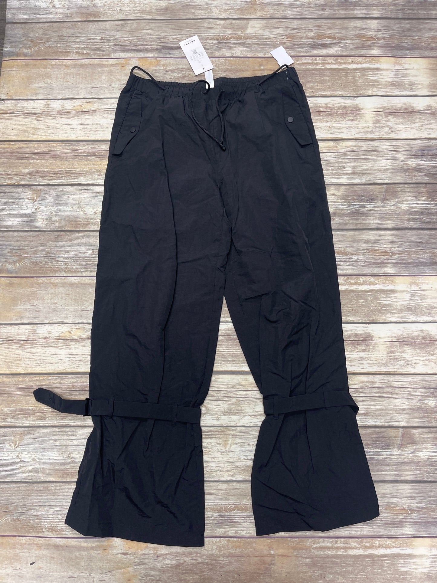 Athletic Pants By Halara In Black, Size: L