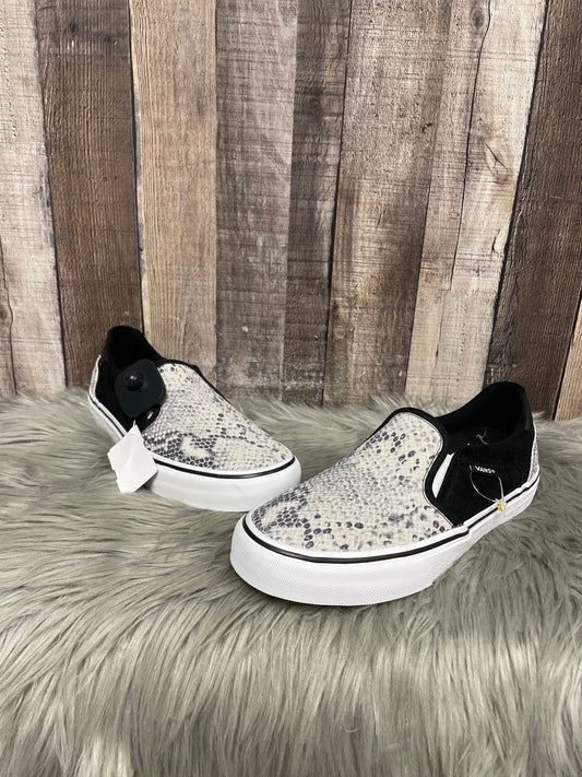 Shoes Flats By Vans In Snakeskin Print, Size: 9