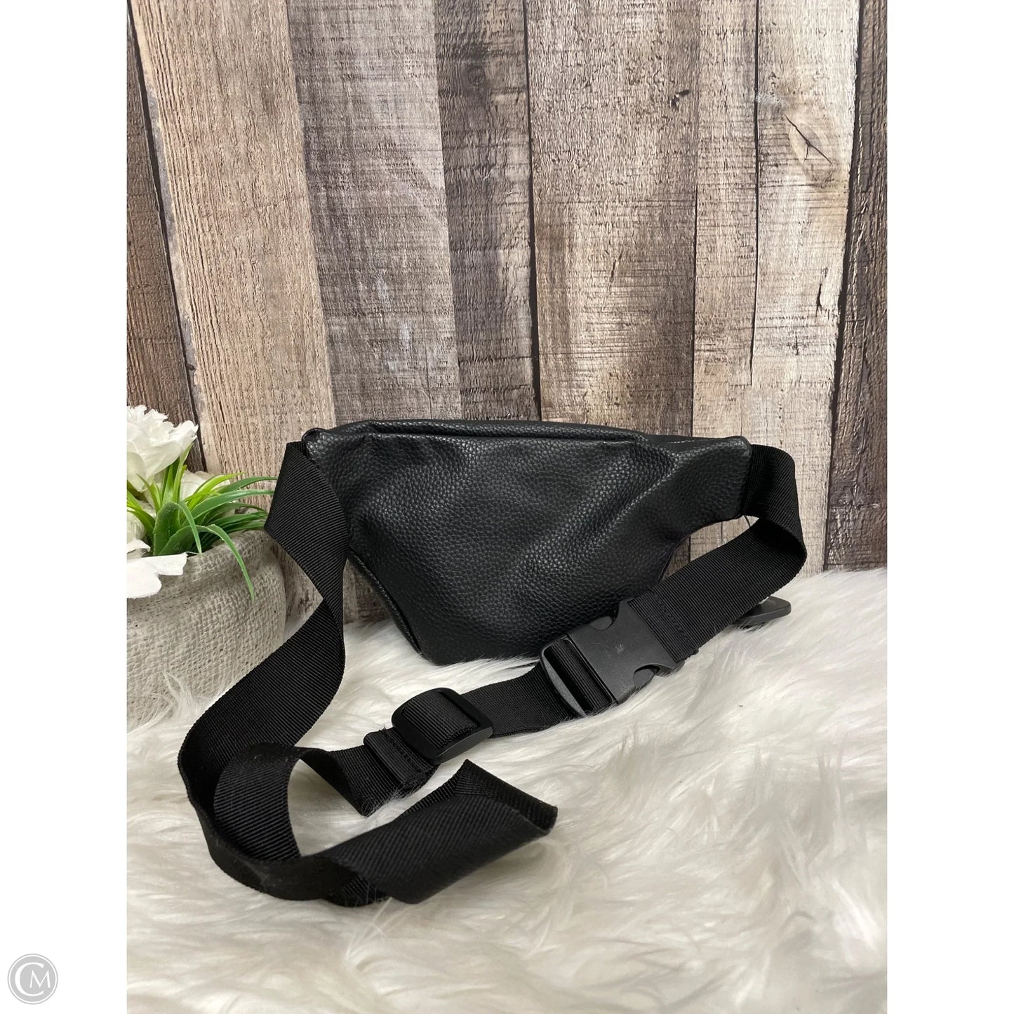 Belt Bag By Pandora, Size: Medium