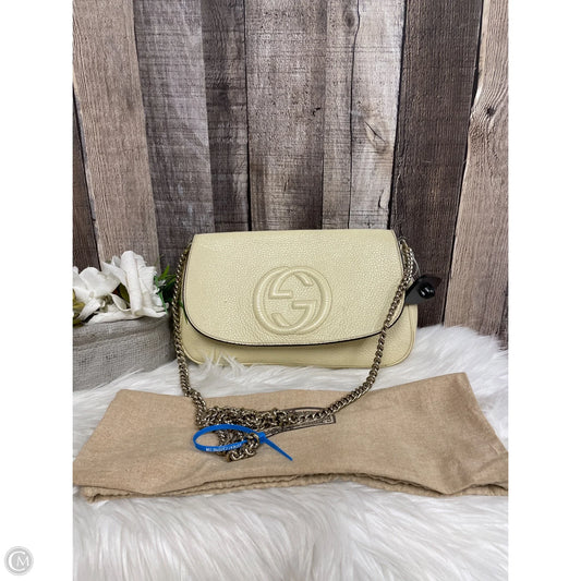 Crossbody Luxury Designer By Gucci, Size: Medium
