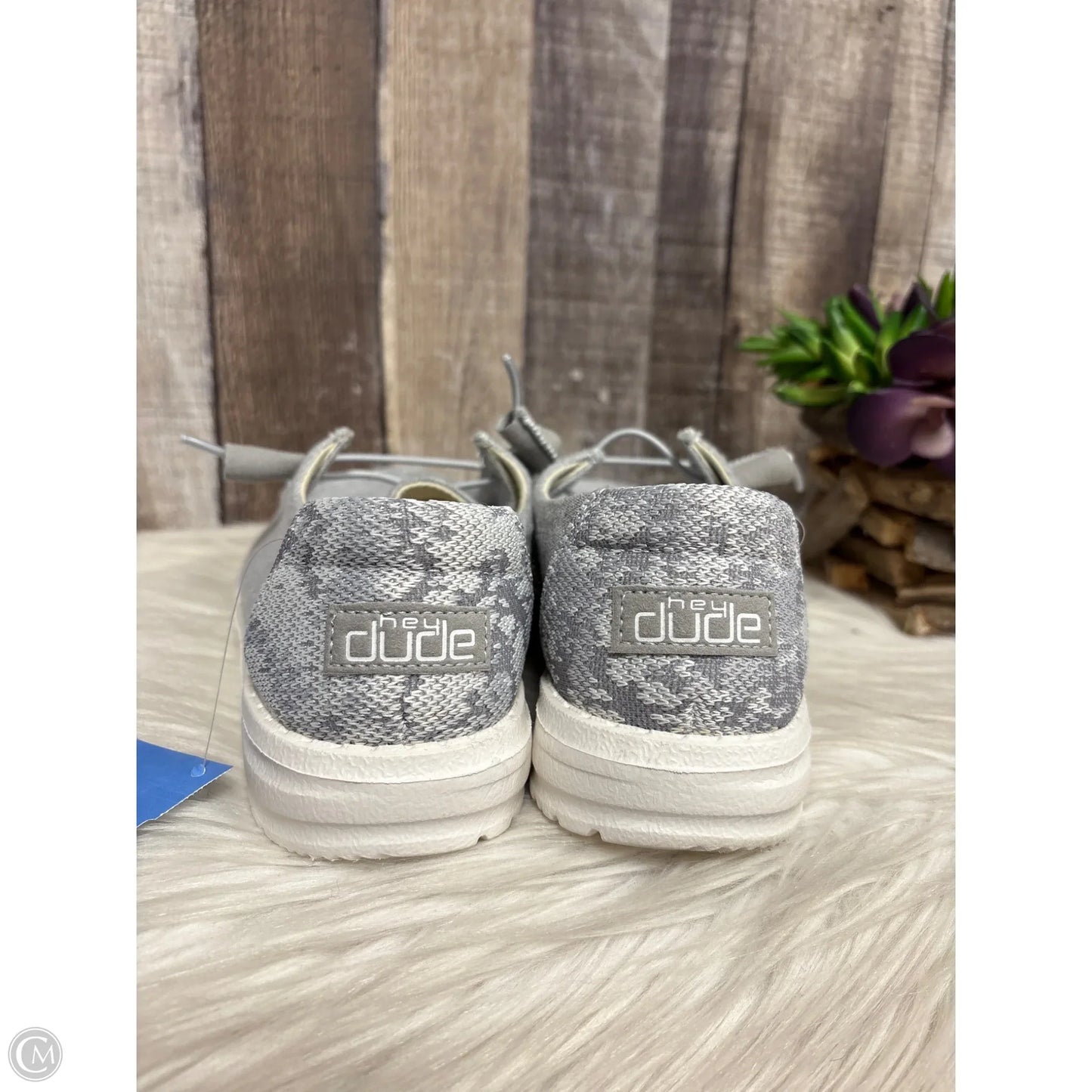 Shoes Flats By Hey Dude In Grey, Size: 6