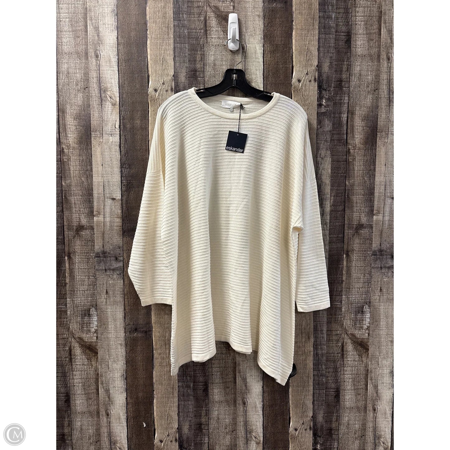 Top Short Sleeve By Cme In Cream, Size: 1x
