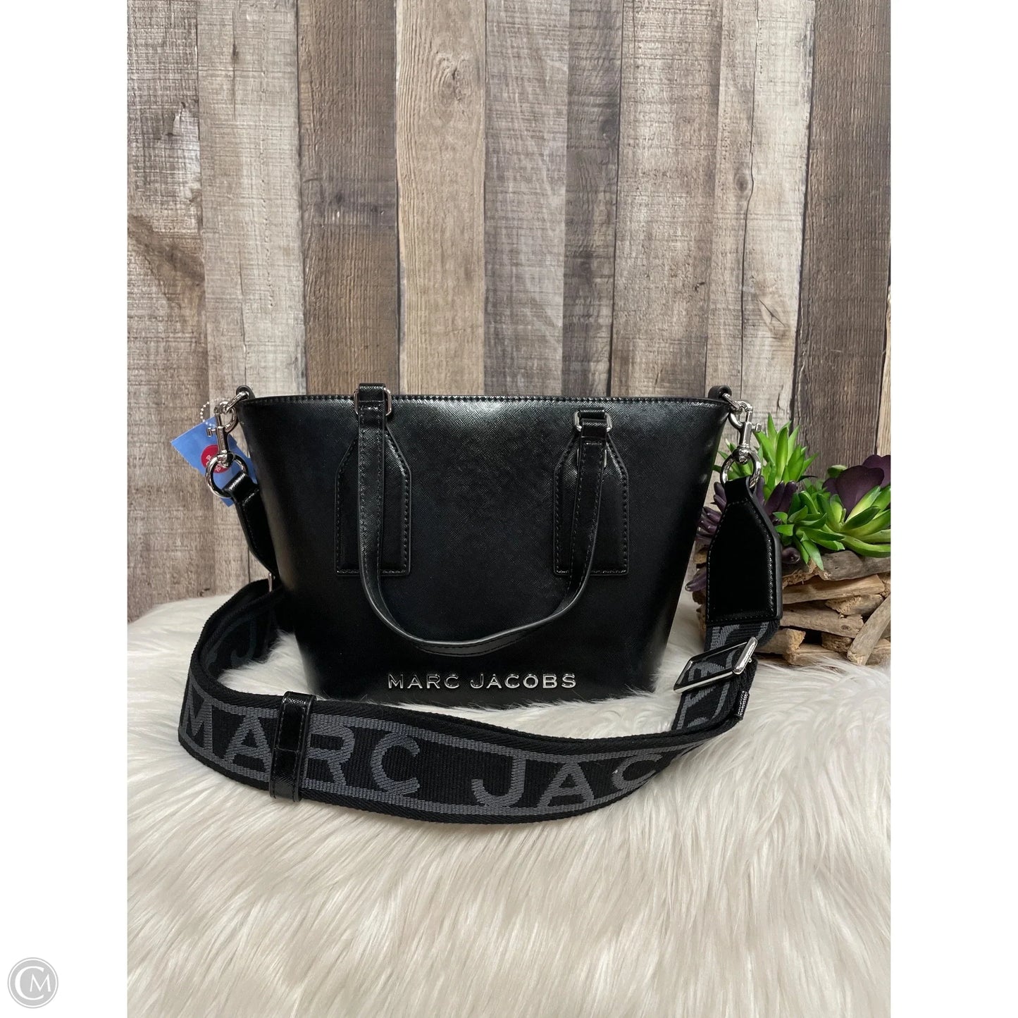 Crossbody Luxury Designer By Marc Jacobs, Size: Small