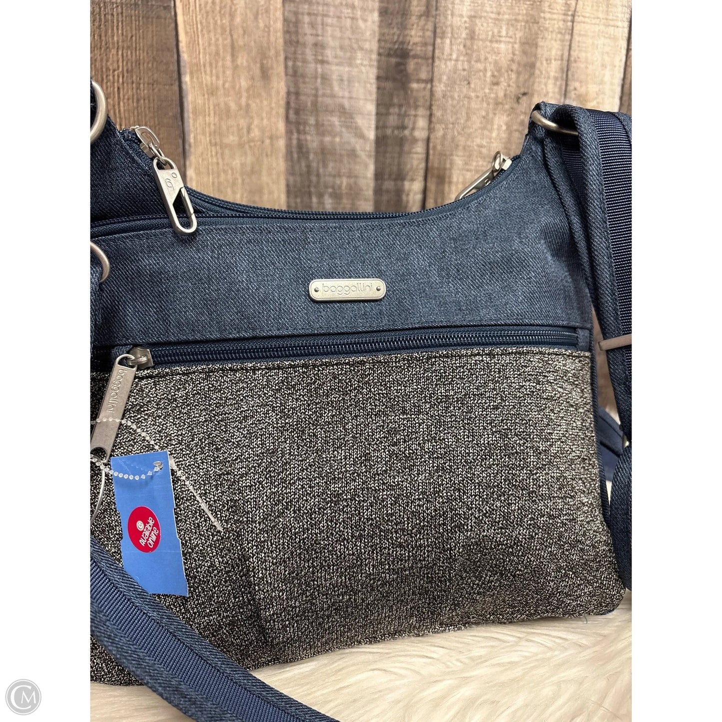 Crossbody By Baggallini, Size: Medium