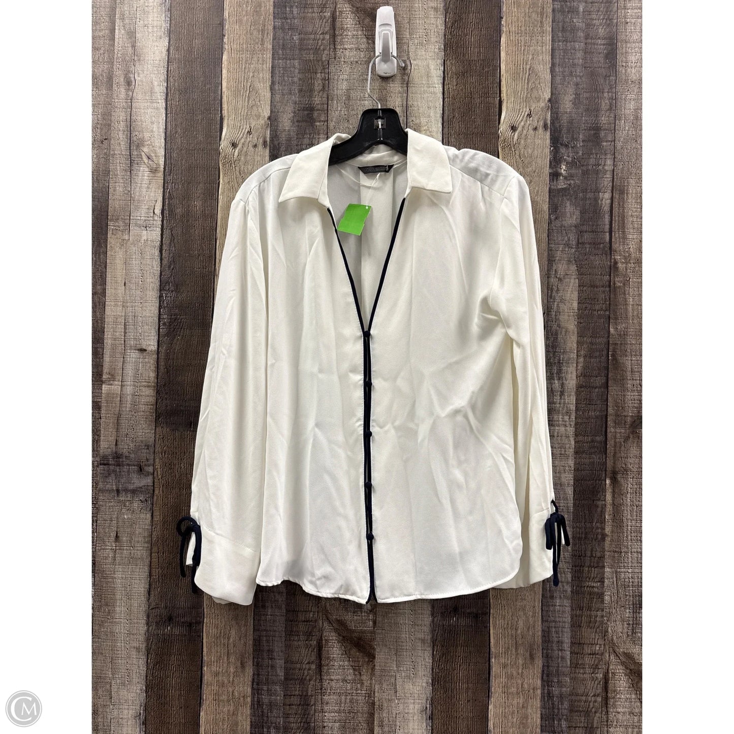 Top Long Sleeve By Zara In White, Size: Xs