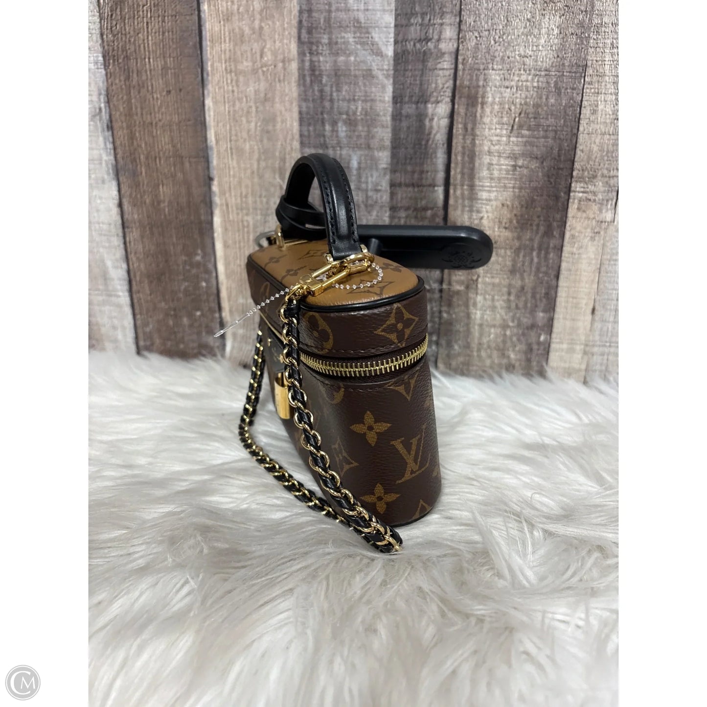 Handbag Luxury Designer By Louis Vuitton, Size: Small