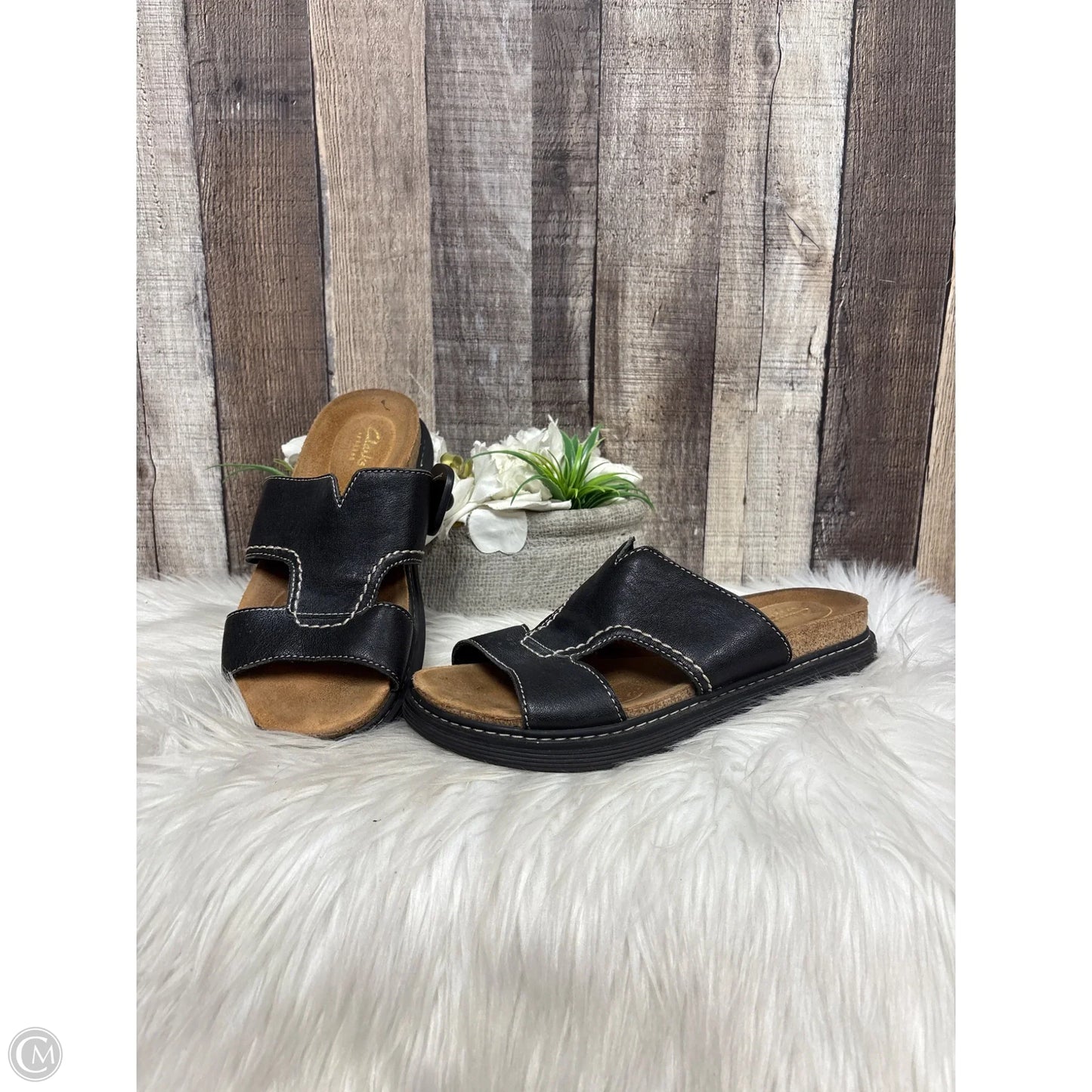 Shoes Flats By Clarks In Black, Size: 8