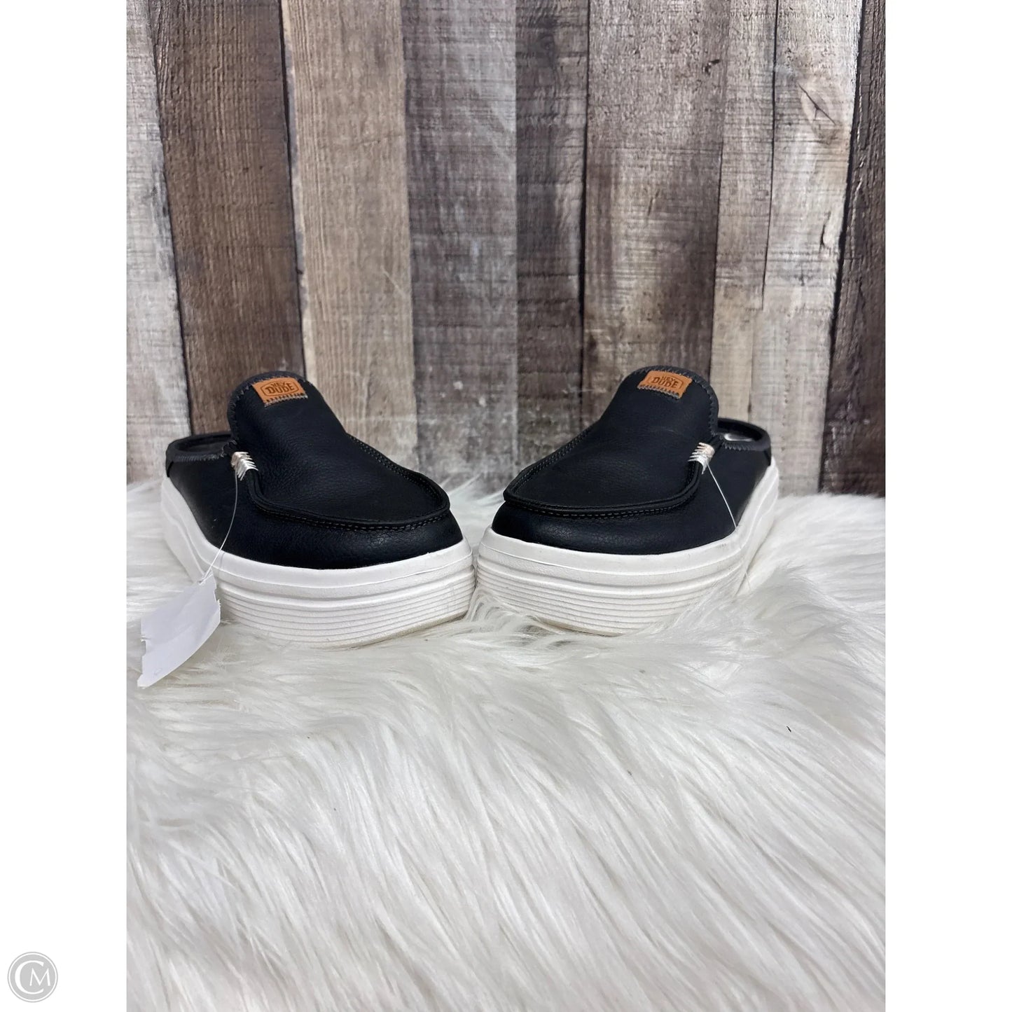 Shoes Flats By Hey Dude In Black, Size: 7