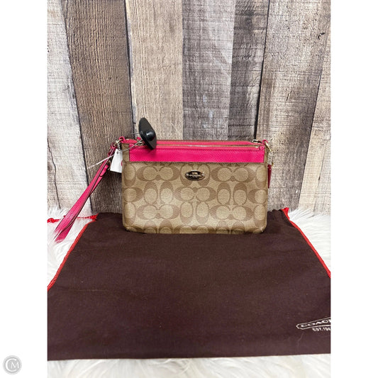 Wristlet Designer By Coach, Size: Medium