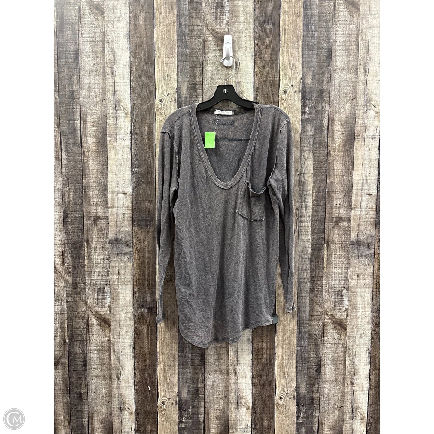 Top Long Sleeve By We The Free In Grey, Size: L