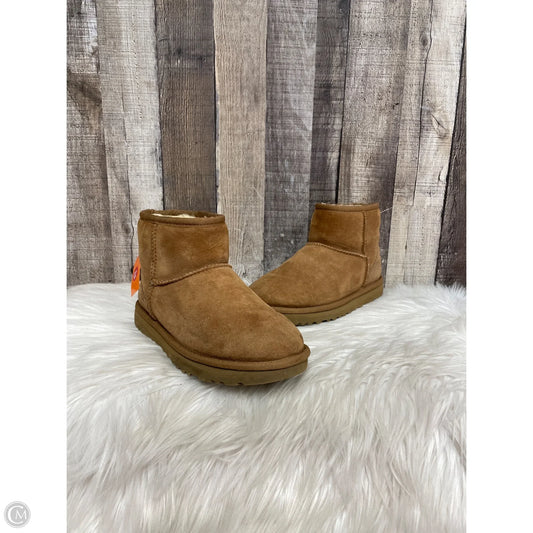 Boots Designer By Ugg In Tan, Size: 5
