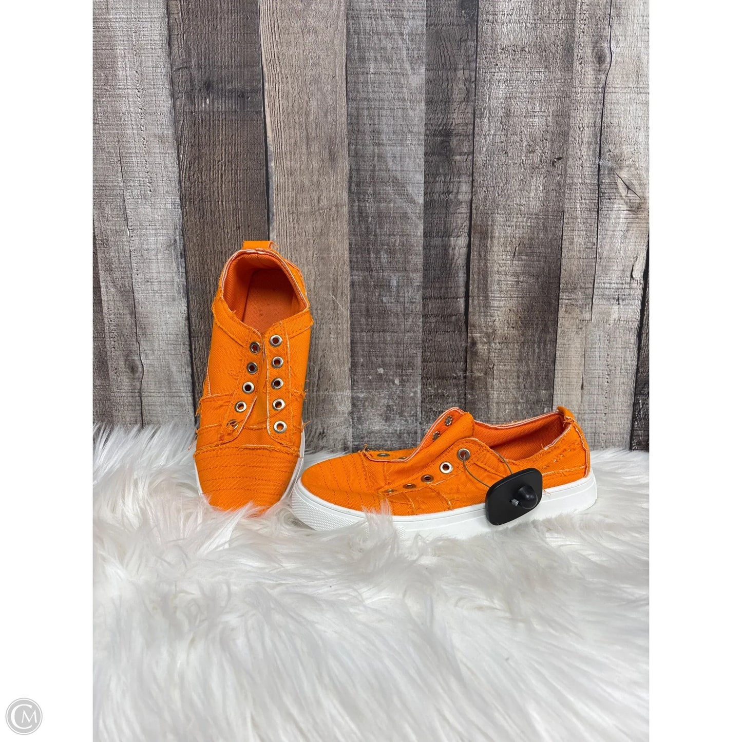 Shoes Sneakers By Cme In Orange, Size: 7