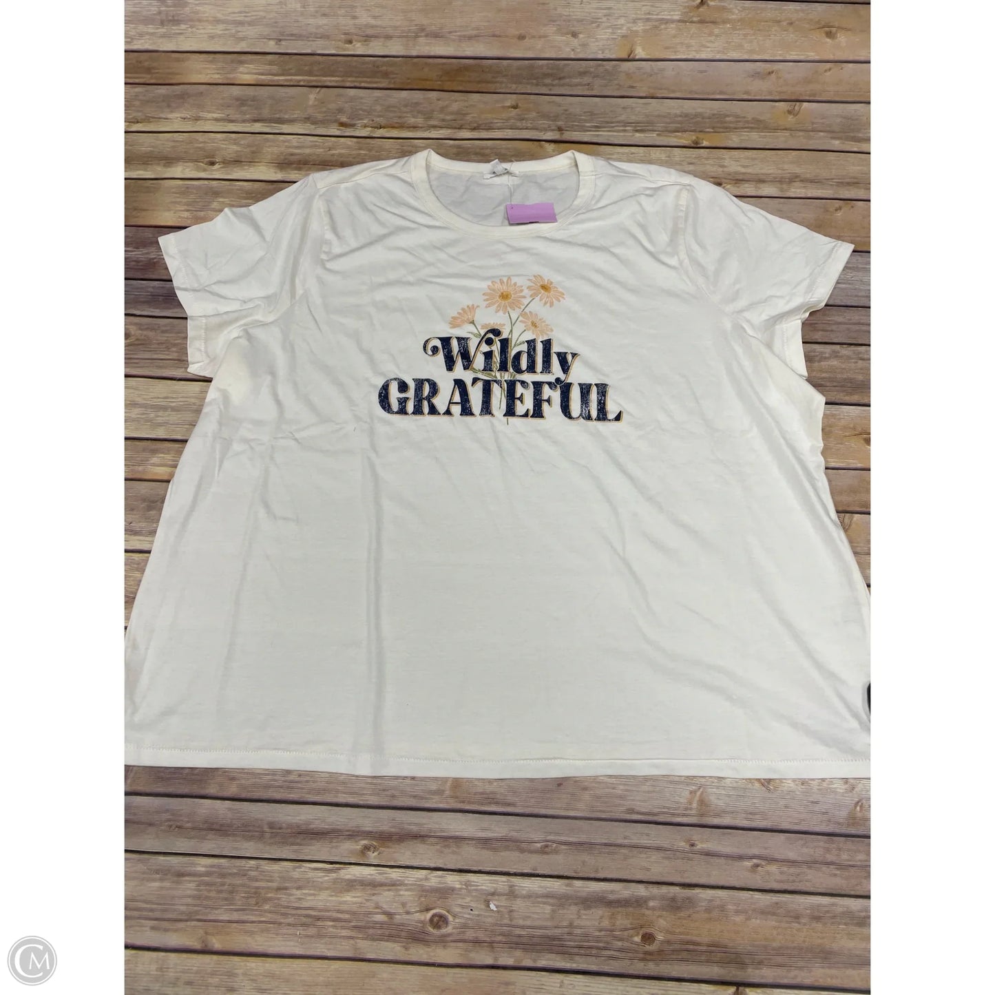 Top Short Sleeve By Maurices In Cream, Size: 3x
