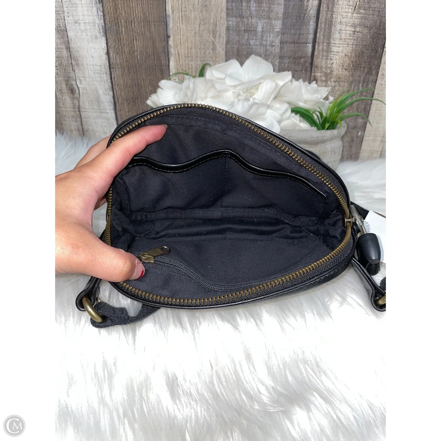 Belt Bag By Cmc, Size: Medium