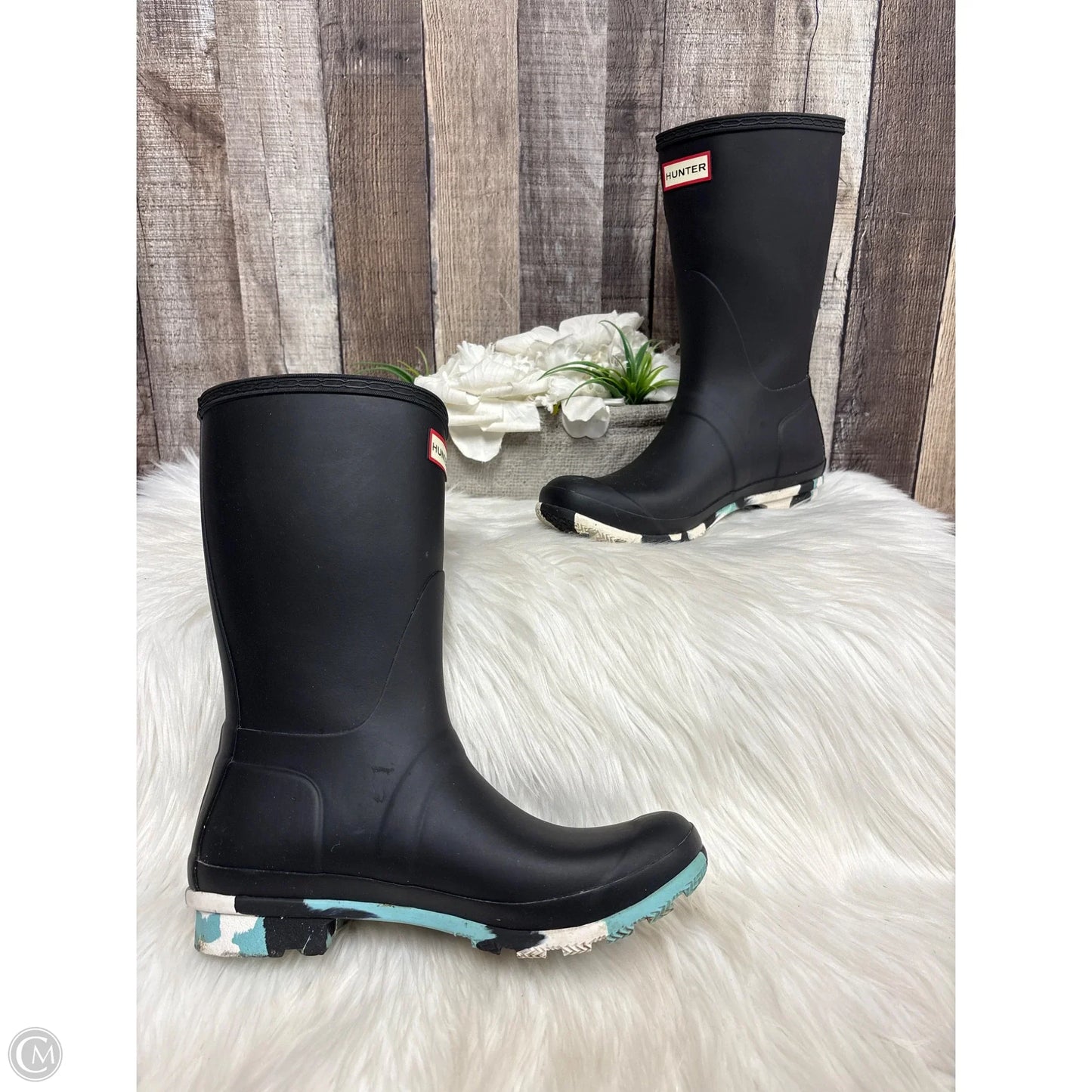Boots Mid-calf Heels By Hunter In Black, Size: 8