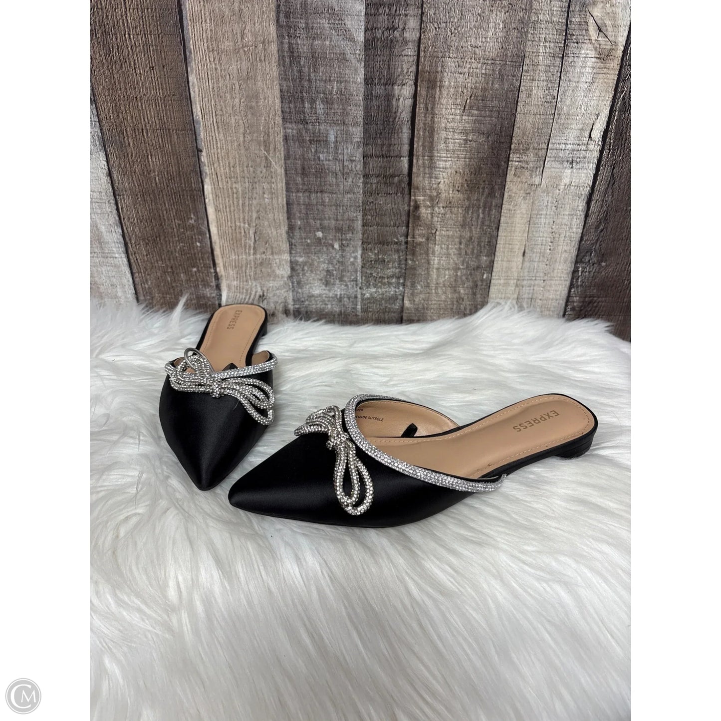 Sandals Flats By Express In Black, Size: 7