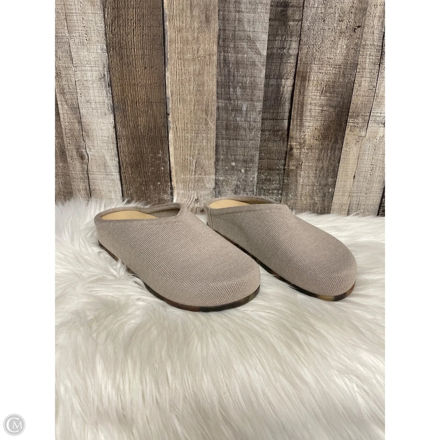 Sandals Flats By Rothys In Tan, Size: 7