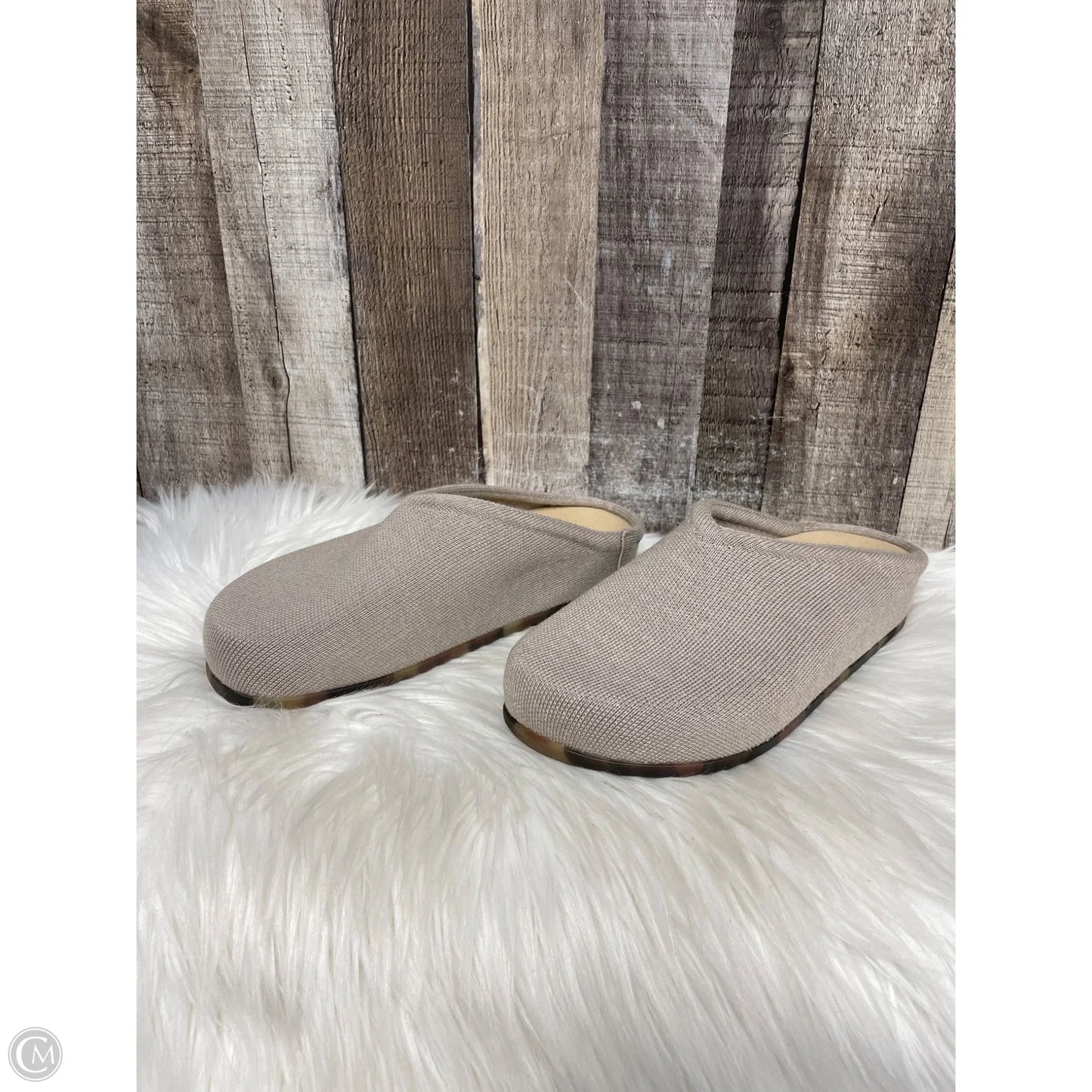 Sandals Flats By Rothys In Tan, Size: 7