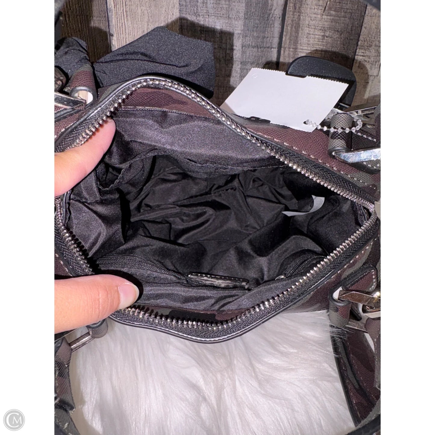 Crossbody By Steve Madden, Size: Medium