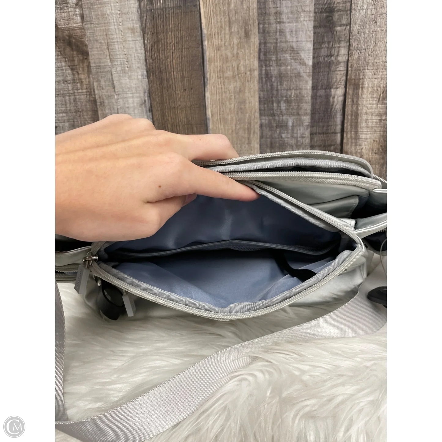 Crossbody By Cme, Size: Medium