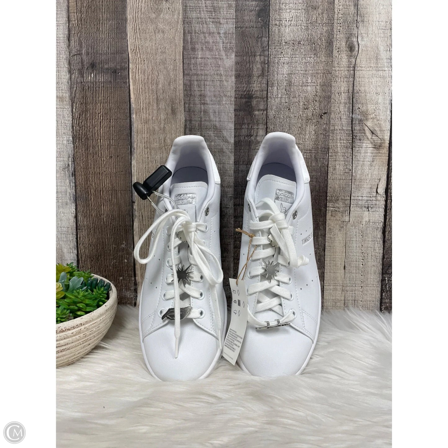 Shoes Athletic By Adidas In White, Size: 8.5