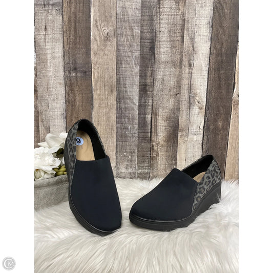 Shoes Heels Wedge By Clarks In Black & Grey, Size: 9