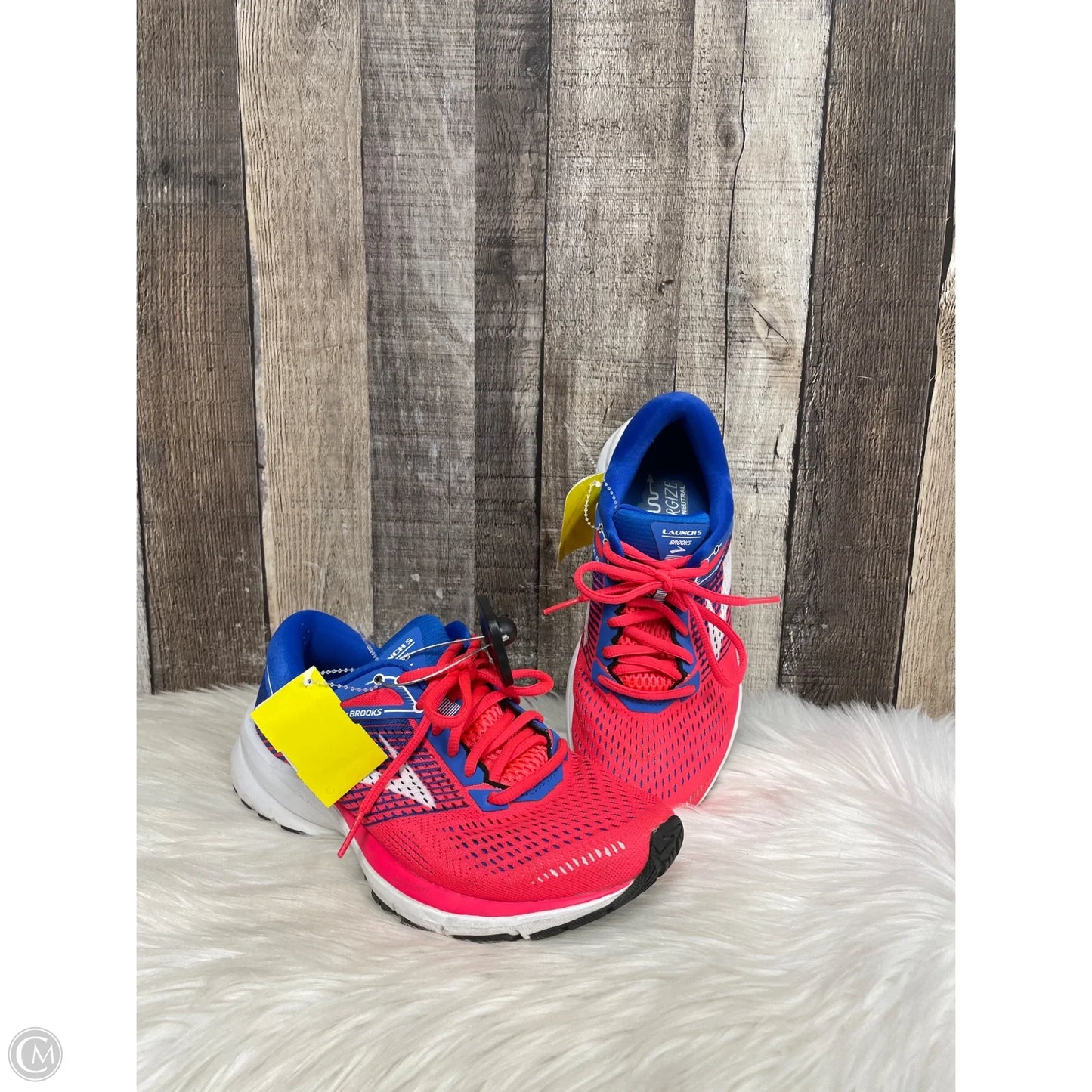 Shoes Athletic By Brooks In Multi-colored, Size: 7