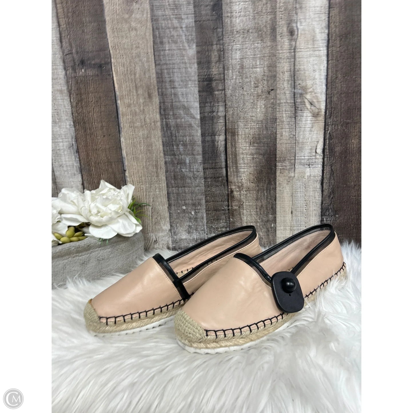 Shoes Designer By Karl Lagerfeld In Pink, Size: 9