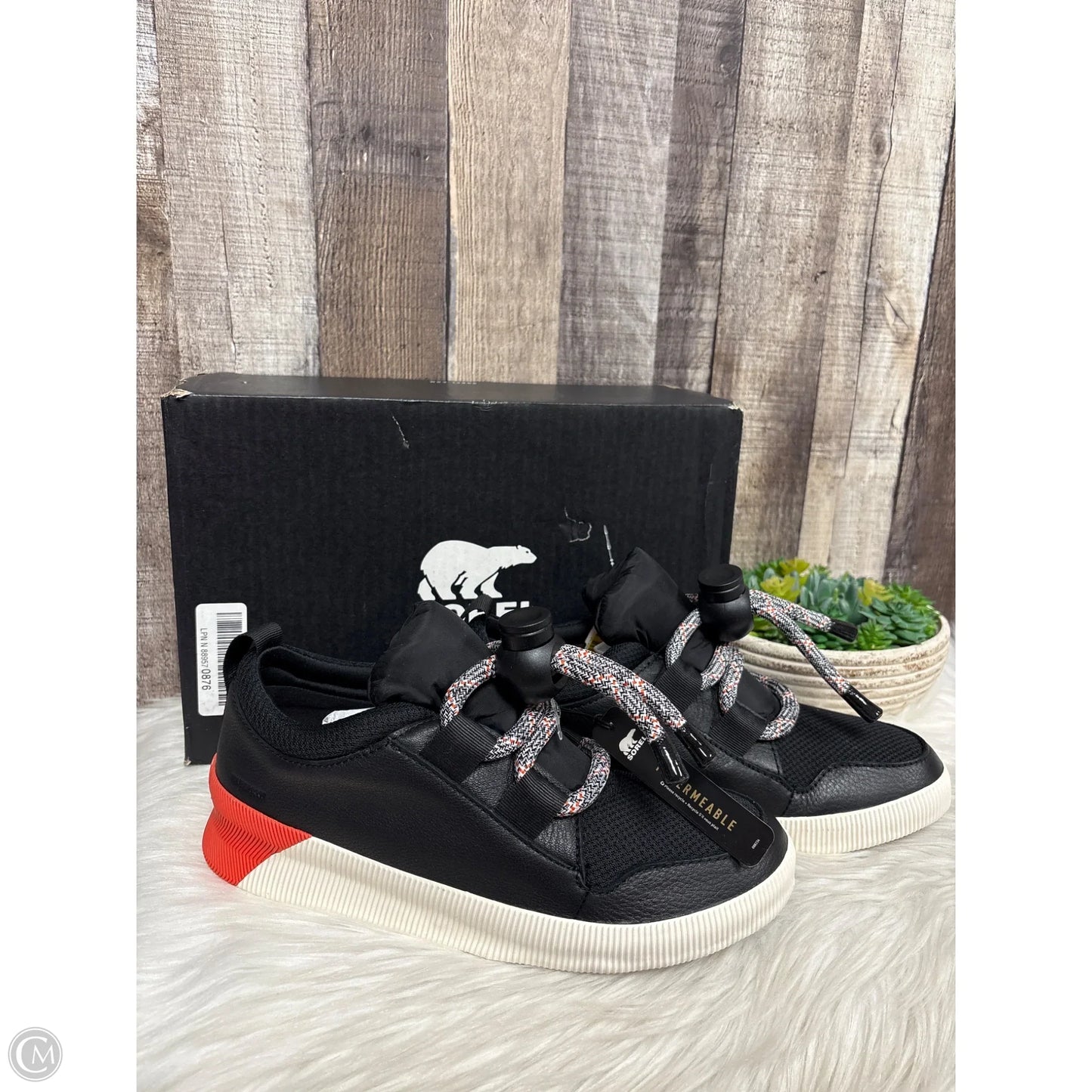 Shoes Sneakers By Sorel In Black & Pink, Size: 9