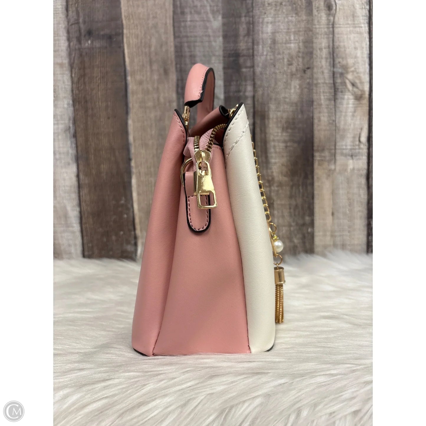 Crossbody By Cme, Size: Medium